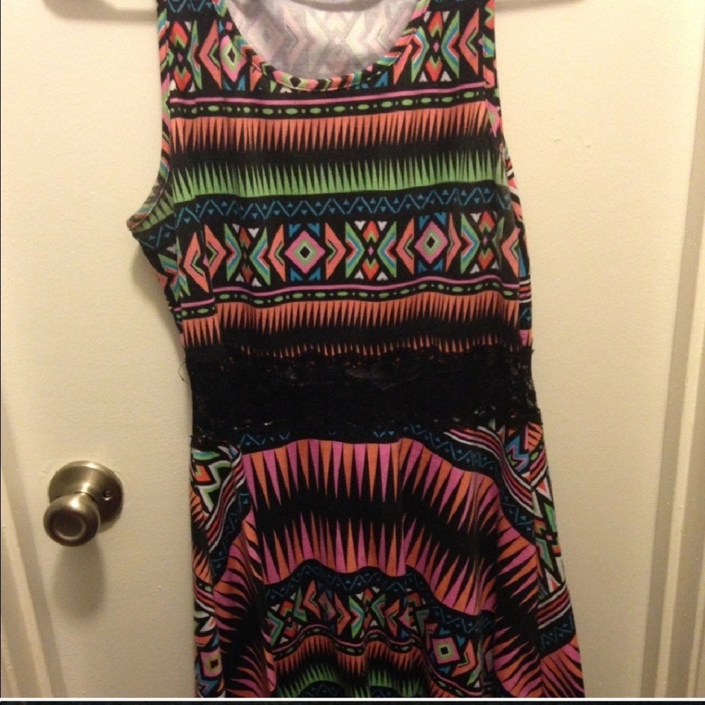 Relist: dress plus freebies!